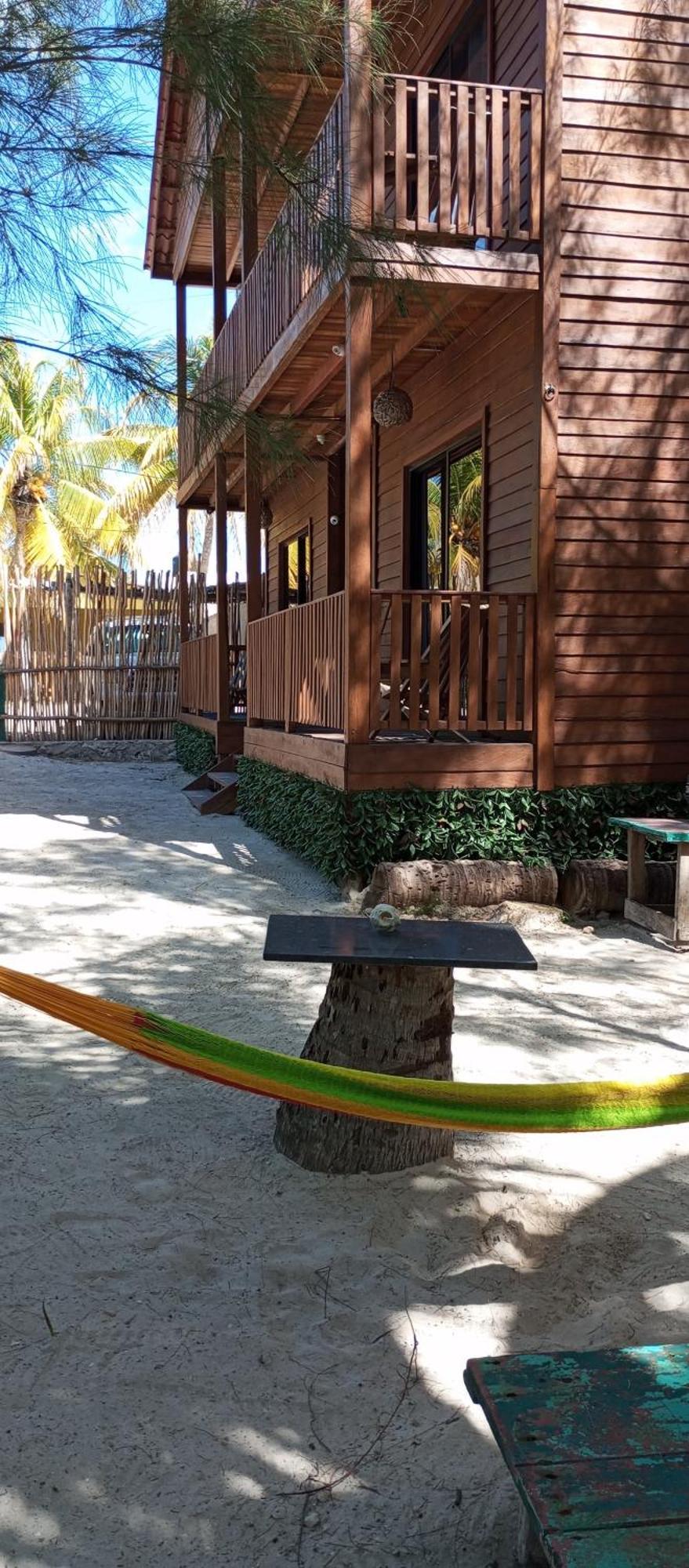 El Regalo El Cuyo Hotel Exterior photo